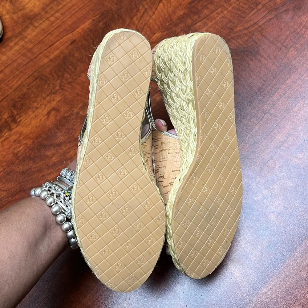Donald J pliner Coraa Cork Espadrilles wedge sandals